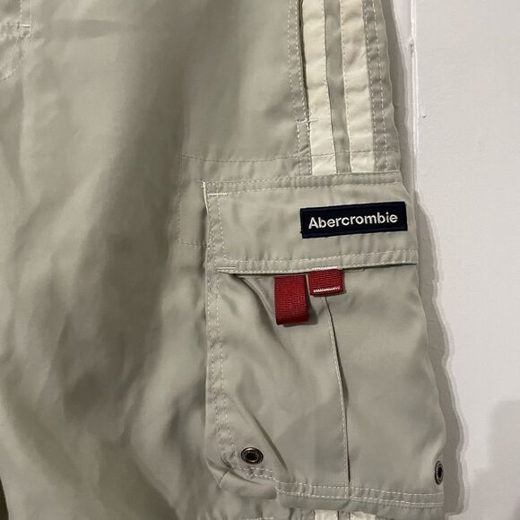 Abercrombie & Fitch swim trunks - Picture 2 of 10